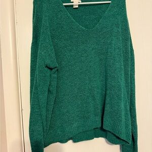 H&M Green V-Neck Sweater Relaxed Fit
